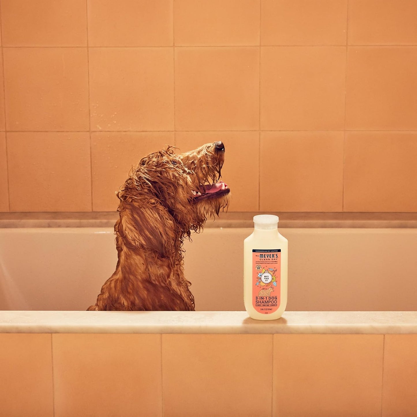 MRS. MEYER'S Clean Day 3 in 1 Dog Shampoo, White Peach Scent, 14oz